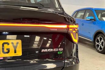 MG MGS5 64kWh SE Long Range SUV 5dr Electric Auto (231 ps)