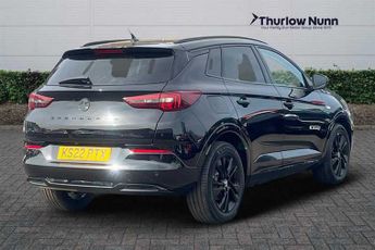 Vauxhall Grandland 1.6 13.2kWh SRi SUV 5dr Petrol Plug-in Hybrid Auto Euro 6 (s/s) 