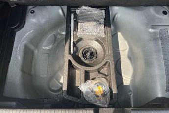 VAUXHALL CROSSLAND X 1.2 SRi Nav SUV 5dr Petrol Manual Euro 6 (s/s) (83 ps)