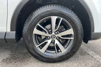 TOYOTA RAV4 2.0 D-4D Business Edition SUV 5dr Diesel Manual Euro 6 (s/s) (Sa