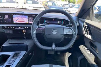 Vauxhall Grandland Electric 73kWh GS SUV 5dr Electric Auto (213 ps)