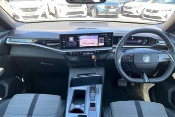 Vauxhall Grandland Electric 73kWh GS SUV 5dr Electric Auto (213 ps)