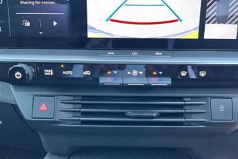 Vauxhall Grandland Electric 73kWh GS SUV 5dr Electric Auto (213 ps)