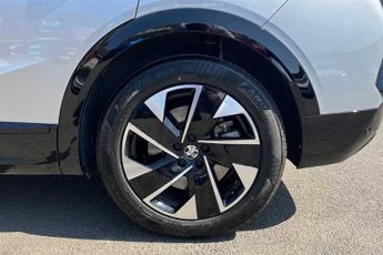 Vauxhall Grandland Electric 73kWh GS SUV 5dr Electric Auto (213 ps)