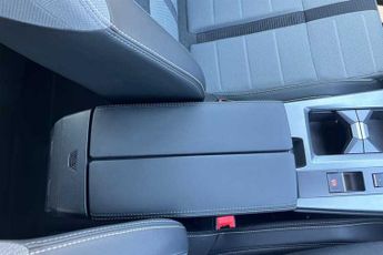 Vauxhall Grandland Electric 73kWh GS SUV 5dr Electric Auto (213 ps)