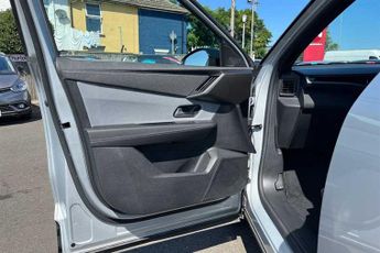 Vauxhall Grandland Electric 73kWh GS SUV 5dr Electric Auto (213 ps)