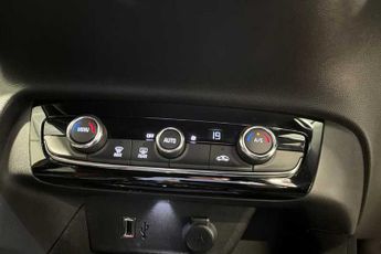 VAUXHALL Corsa Electric 50kWh SRi Nav Premium Hatchback 5dr Electric Auto (7.4Kw Charger