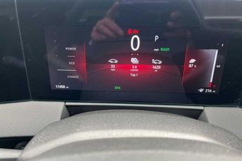 Vauxhall Astra Electric 54kWh Ultimate Hatchback 5dr Electric Auto (156 ps)