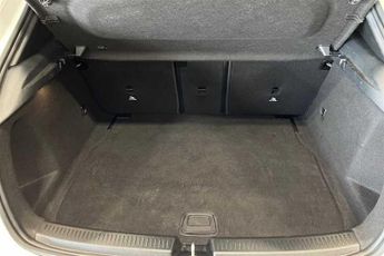 MERCEDES-BENZ A CLASS 1.3 A200 AMG Line (Executive) Hatchback 5dr Petrol 7G-DCT Euro 6