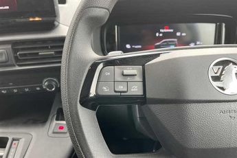 Vauxhall Combo Electric 52 kWh (136 PS) Prime L1H1 Electric Panel Van Automatic *** Deli