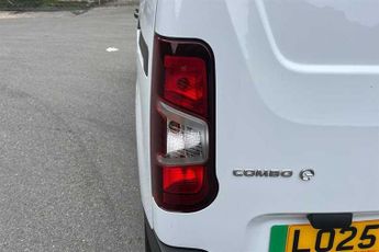 Vauxhall Combo Electric 52kWh Prime Panel Van 5dr Electric Auto SWB (7.4kW Charger) (136