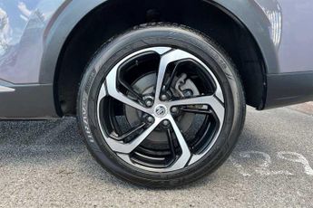 MG HS 1.5 T-GDI 16.6kWh Trophy SUV 5dr Petrol Plug-in Hybrid Auto Euro