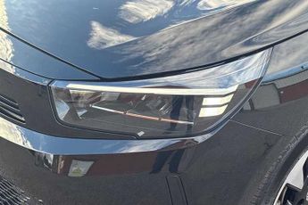 VAUXHALL Corsa Electric 50kWh Design Hatchback 5dr Electric Auto (136 ps)