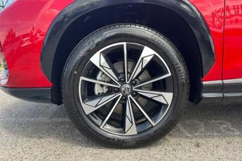 MG HS 1.5 T-GDI Trophy SUV 5dr Petrol DCT Euro 6 (s/s) (169 ps)