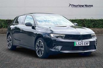 Vauxhall Astra 54kWh Ultimate Hatchback 5dr Electric Auto (156 ps)