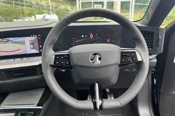 Vauxhall Astra Electric 54 kWh (156 PS) Ultimate 5 Door Electric Hatchback Automatic