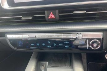 HYUNDAI IONIQ 6 77.4kWh Premium Saloon 4dr Electric Auto (228 ps)