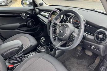 MINI HATCH 1.5 Cooper Classic Hatchback 5dr Petrol Steptronic Euro 6 (s/s) 