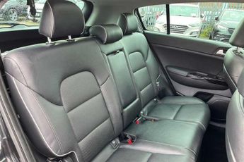 KIA SPORTAGE 2.0 CRDi KX-4 SUV 5dr Diesel Auto AWD Euro 6 (182 bhp)