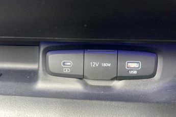HYUNDAI INSTER Long Range 49kWh 02 SUV 5dr Electric Auto (115 ps)