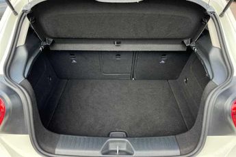 MERCEDES-BENZ A CLASS 1.5 A180d Sport (Premium) Hatchback 5dr Diesel 7G-DCT Euro 6 (s/
