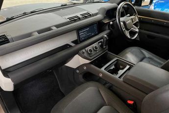 LAND ROVER DEFENDER 110 2.0 SD4 SE SUV 5dr Diesel Auto 4WD Euro 6 (s/s) (240 ps)