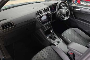 VOLKSWAGEN TIGUAN 1.5 TSI R-Line SUV 5dr Petrol DSG Euro 6 (s/s) (150 ps)