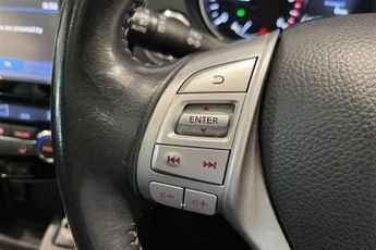 NISSAN QASHQAI 1.6 dCi Tekna SUV 5dr Diesel XTRON 2WD Euro 6 (s/s) (130 ps)