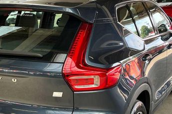 VOLVO XC40 1.5h T5 Twin Engine Recharge 10.7kWh Inscription Pro SUV 5dr Pet