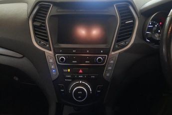 Hyundai Santa fe 2.2 CRDi Blue Drive Premium SUV 5dr Diesel Auto 4WD Euro 6 (s/s)