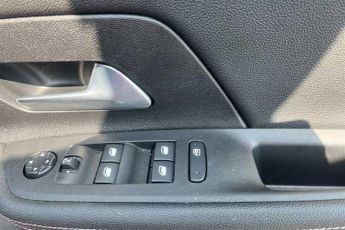 Vauxhall Mokka Electric Ultimate Automatic (136ps)