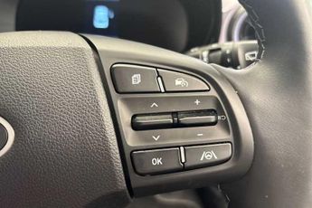 HYUNDAI i10 1.0 Premium Hatchback 5dr Petrol Auto Euro 6 (s/s) (63 ps)