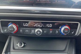 AUDI Q3 1.5 TFSI CoD 35 S line SUV 5dr Petrol S Tronic Euro 6 (s/s) (150
