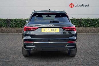 AUDI Q3 1.5 TFSI CoD 35 S line SUV 5dr Petrol S Tronic Euro 6 (s/s) (150