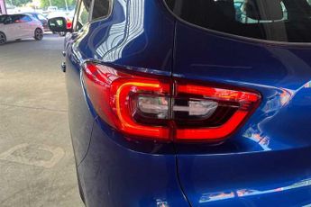 RENAULT KADJAR 1.3 TCe S Edition SUV 5dr Petrol Manual Euro 6 (s/s) (140 ps)