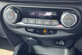 Nissan Juke 1.0 DIG-T N-Connecta SUV 5dr Petrol DCT Auto Euro 6 (s/s) (114 p