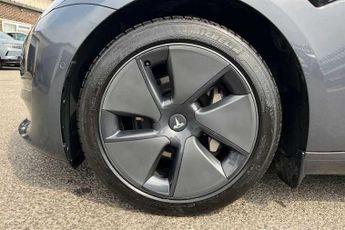 TESLA MODEL 3 (Dual Motor) Long Range Saloon 4dr Electric Auto 4WDE (346 ps)