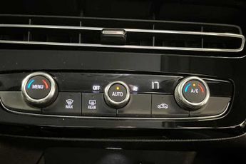 VAUXHALL MOKKA Electric 50kWh SE Nav Premium SUV 5dr Electric Auto (136 ps)