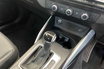 AUDI Q2 1.5 TFSI CoD 35 Black Edition SUV 5dr Petrol S Tronic Euro 6 (s/