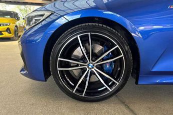 BMW 3 SERIES 2.0 320i M Sport Saloon 4dr Petrol Auto Euro 6 (s/s) (184 ps)