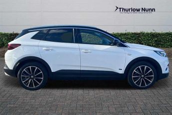 Vauxhall Grandland X NAV 1.6 Hybrid Automatic Start/Stop (300ps)