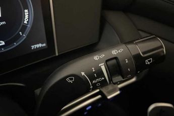 Hyundai TUCSON 1.6 T-GDi 13.8kWh Premium SUV 5dr Petrol Plug-in Hybrid Auto 4WD