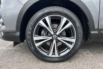 NISSAN QASHQAI 1.2 DIG-T N-Connecta SUV 5dr Petrol XTRON Euro 6 (s/s) (115 ps)