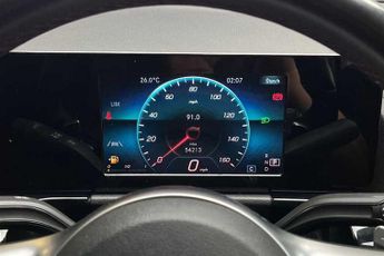 MERCEDES-BENZ GLA 1.3 GLA200 AMG Line SUV 5dr Petrol 7G-DCT Euro 6 (s/s) (163 ps)