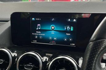 MERCEDES-BENZ GLA 1.3 GLA200 AMG Line SUV 5dr Petrol 7G-DCT Euro 6 (s/s) (163 ps)
