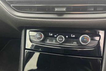 Vauxhall Grandland 1.2i Turbo (130 PS) GS Line 5 Door Petrol SUV Automatic *** 1 Pr
