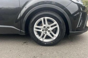 Toyota C-hr 1.8 VVT-h (122 PS) Icon 5 Door Petrol Hybrid SUV Automatic *** 1