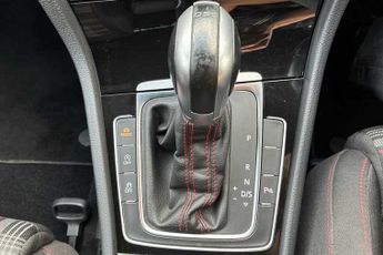 VOLKSWAGEN GOLF 2.0 TSI GTI Hatchback 5dr Petrol DSG Euro 6 (s/s) (230 ps)