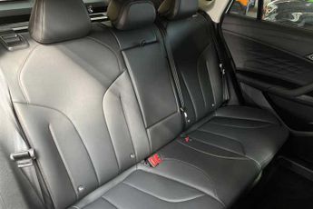 MG HS 1.5 T-GDI Trophy SUV 5dr Petrol DCT Euro 6 (s/s) (169 ps)