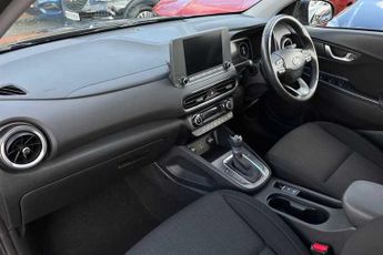 HYUNDAI KONA 1.6 h-GDi SE Connect SUV 5dr Petrol Hybrid DCT Euro 6 (s/s) (141